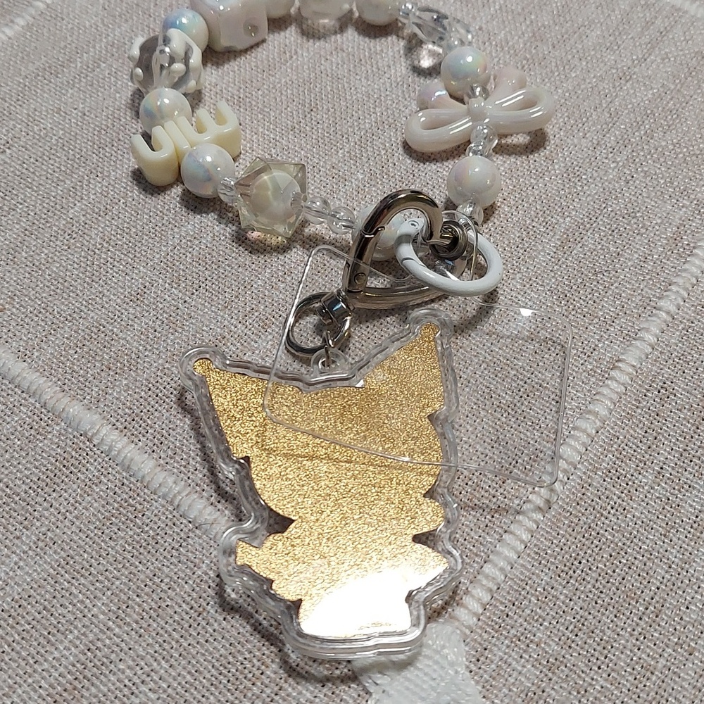 Keychain Animation Kitty Toy Resin Goldtone & Pearl Chain - Picture 3 of 4